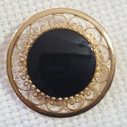 Vintage Gold Onyx Pin Marked L'FI-2012K GF  $25.  Pick-up In Aurora.