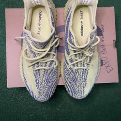 Adidas Yeeyz boost 350 v2 semi frozen yellow size 11.5 in great condition very clean with shoe box.