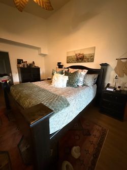 Cal King Bedroom set