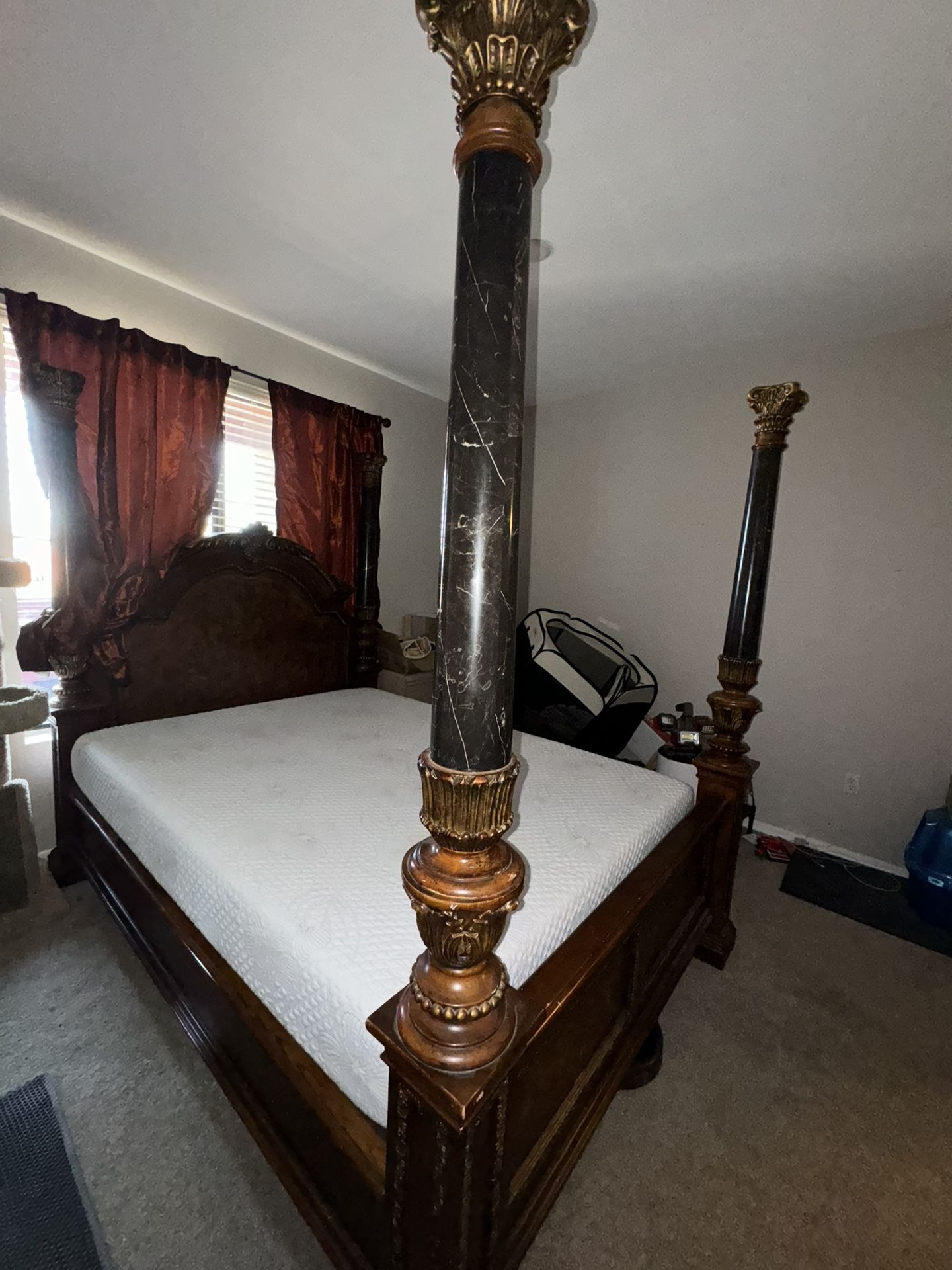 FREE Queen Victoria Canopy Bed w/Mattress and Box Spring
