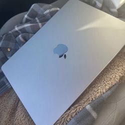2021 Apple Macbook Pro 14inch M1 Pro