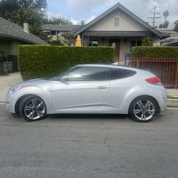 2017 Hyundai Veloster