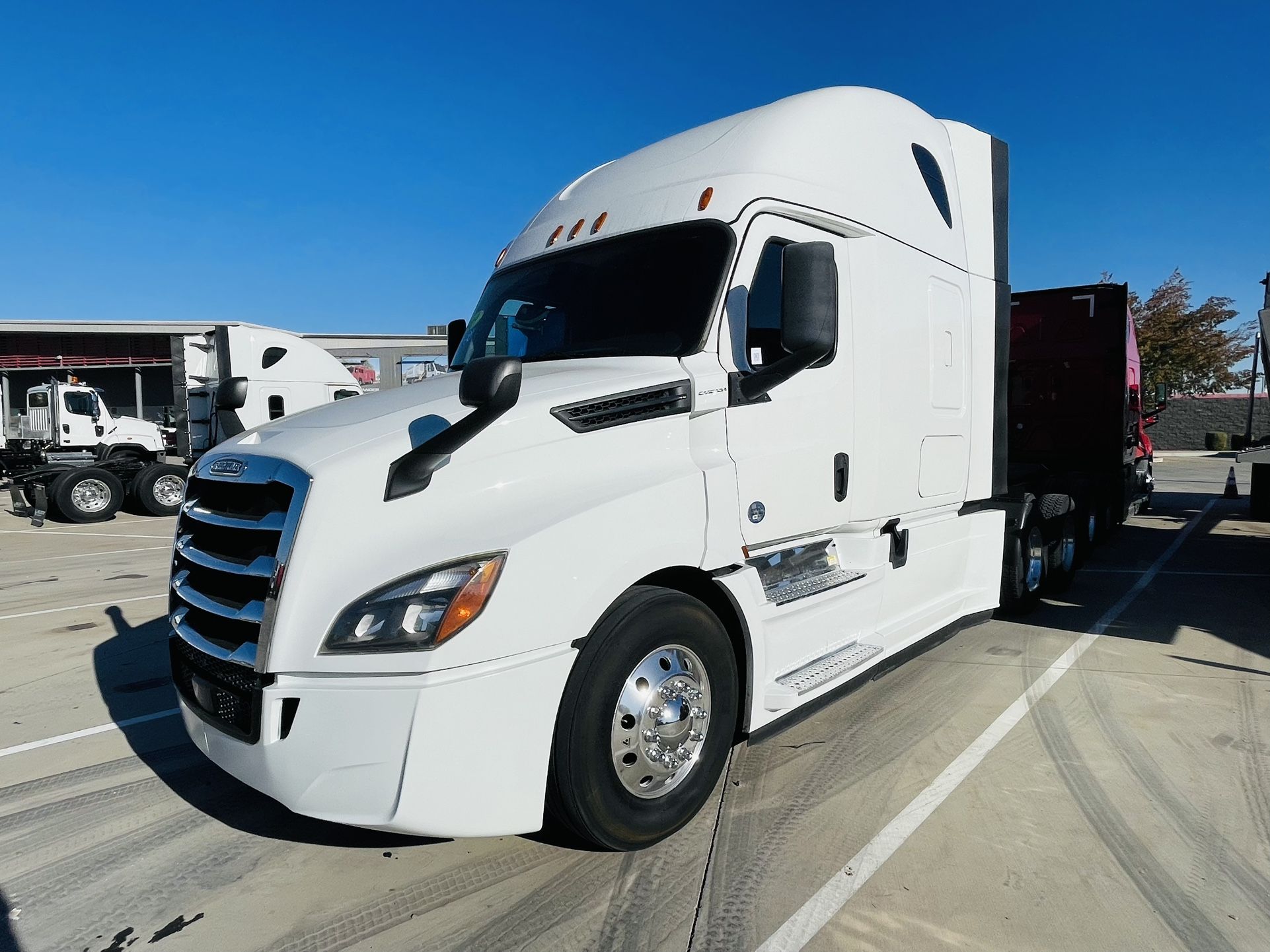 2020 FREIGHTLINER LIQUIDATION!! DD15’s - AUTO & MANUAL WARRANTY!