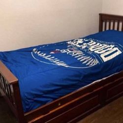 Twin Size Bed With Drawers 