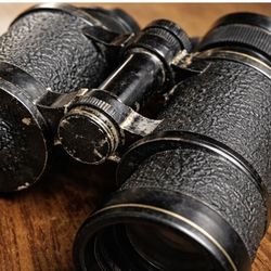 Vintage Bausch & Lomb Zephyr 7x35 Binocular