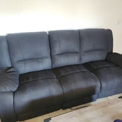 Electric Reclining Sofa