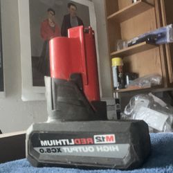 Battery battery m12 Red Lithium high ou put