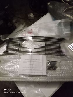 2005 Ford mustang overlay billet grille