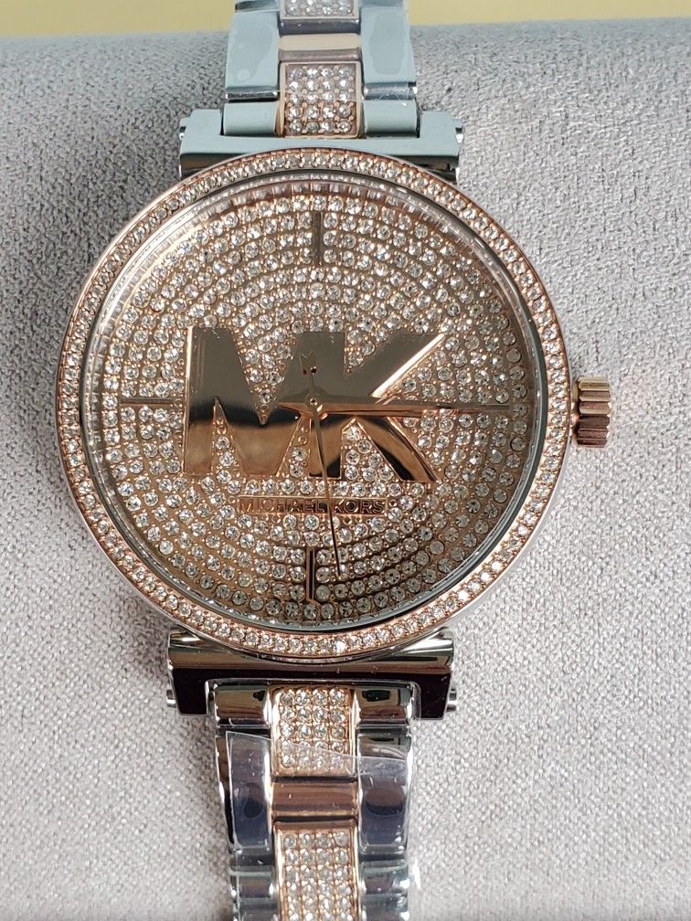 💖 Michael Kors Women's TwoTone Watch 💖
