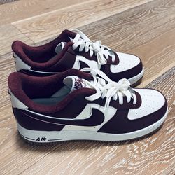NIKE AIR FORCE 1 '07 LV8 Men’s Size 8.5