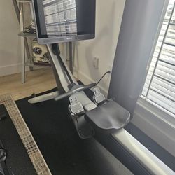 HYDROW ROWING MACHINE 