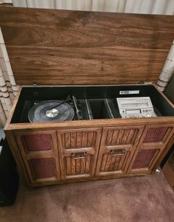 Record Player - Vintage Monteverdi console