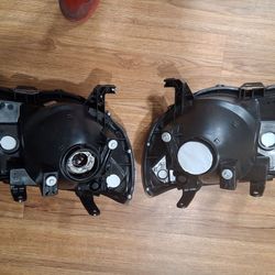 Toyota Tacoma Headlight assemblies