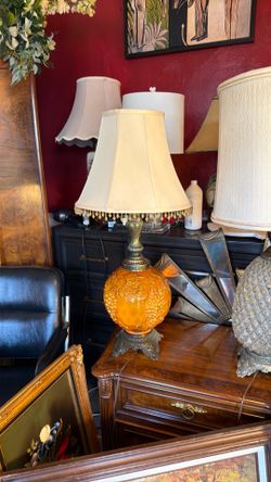 Vintage beautiful blown Glass grapes beautiful Table Lamp