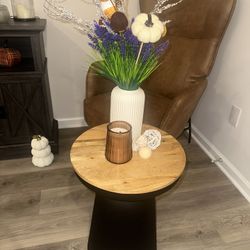 Beautiful side table.