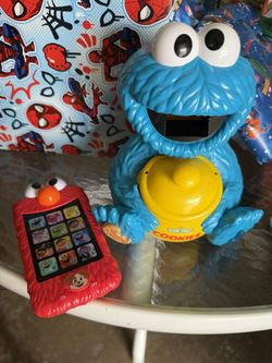 Elmo Toddler Baby Phone Talking Noise Making Cookie Monster Counting Cookies Learning Toy