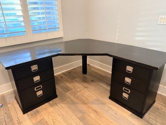 Pottery Barn Bedford Corner Desk – Black, 6 Drawers
