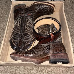 Marco Boots Size 7 Men With Belt Size 32