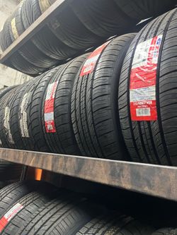 GT Radial Maxtour LX 215/60R17 96H Touring Tire