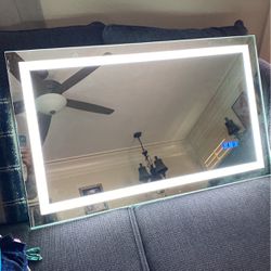 LED Mirrors 40x24 Size
