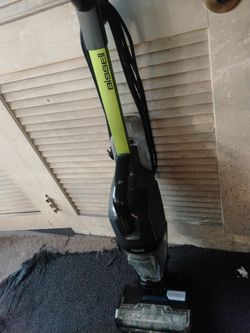 Bissell Carpet Shampooer