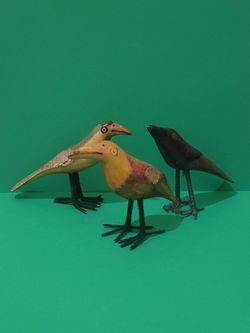 Set of 3 Primative Carved Wood Bird Folk Art With Wrapped Yarn Feet, 3.5" Tall.