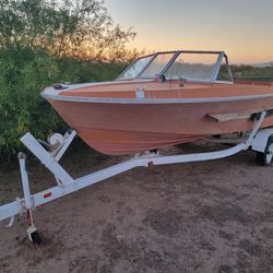 1970s Vintage Glasspar Boat and Trailer