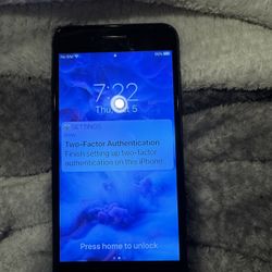 iPhone 7 Plus (unlocked) 256 GB