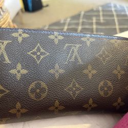 Louis Vuitton  Wallet