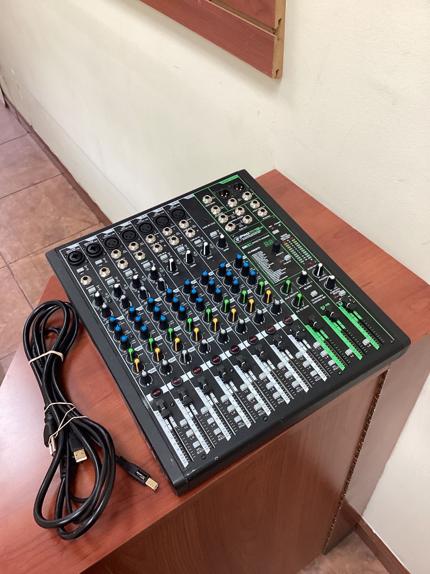 Mackie products PROFX12V3