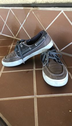 Men’s Converse shoes