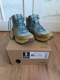 Oboz women's size 8 hyalite mid b-dry waterproof
