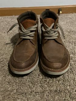 Clark’s boots size 11 M