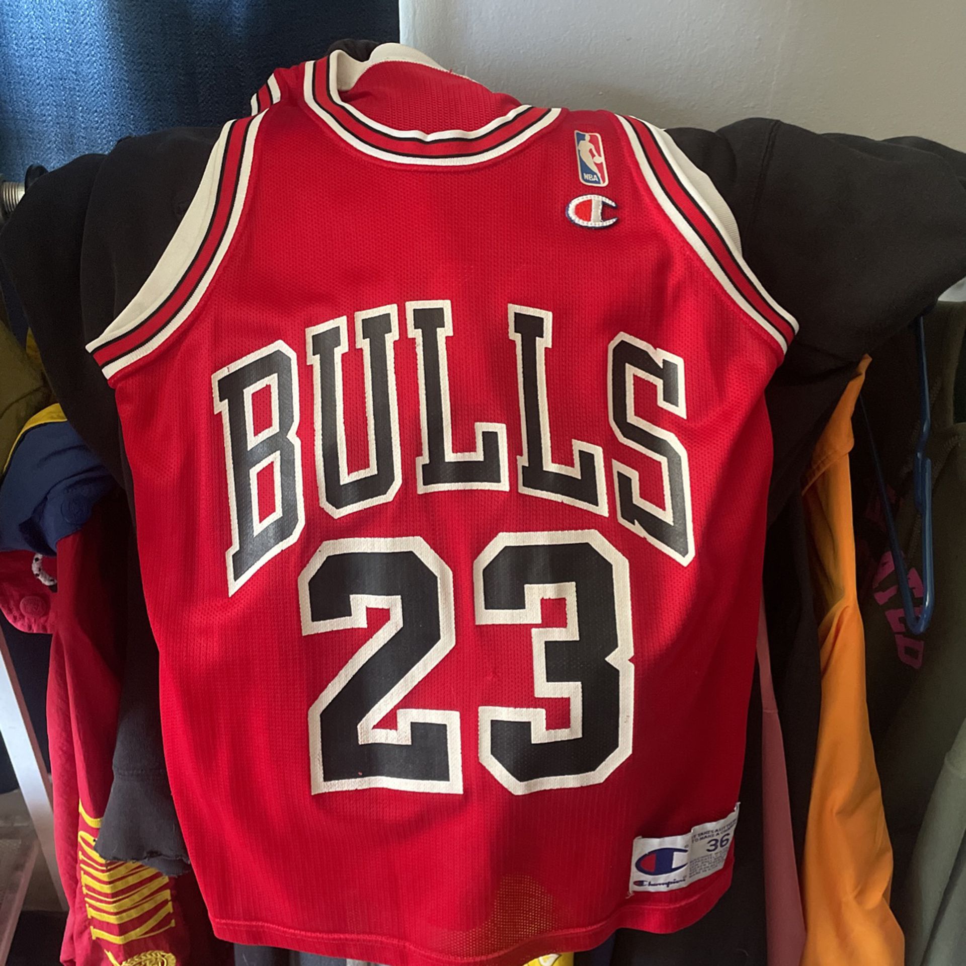 VERY RARE Vintage Nike NBA Michael Jordan Chicago Bulls GREEN Jersey 23 SZ  L for Sale in Santa Clarita, CA - OfferUp