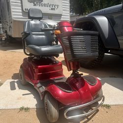 Motorized Chair/scooter