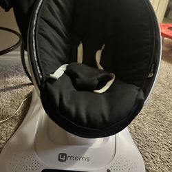 MamaRoo Swing