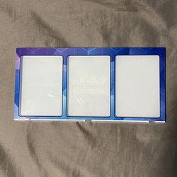 Pokemon 3 Card Magnet Display
