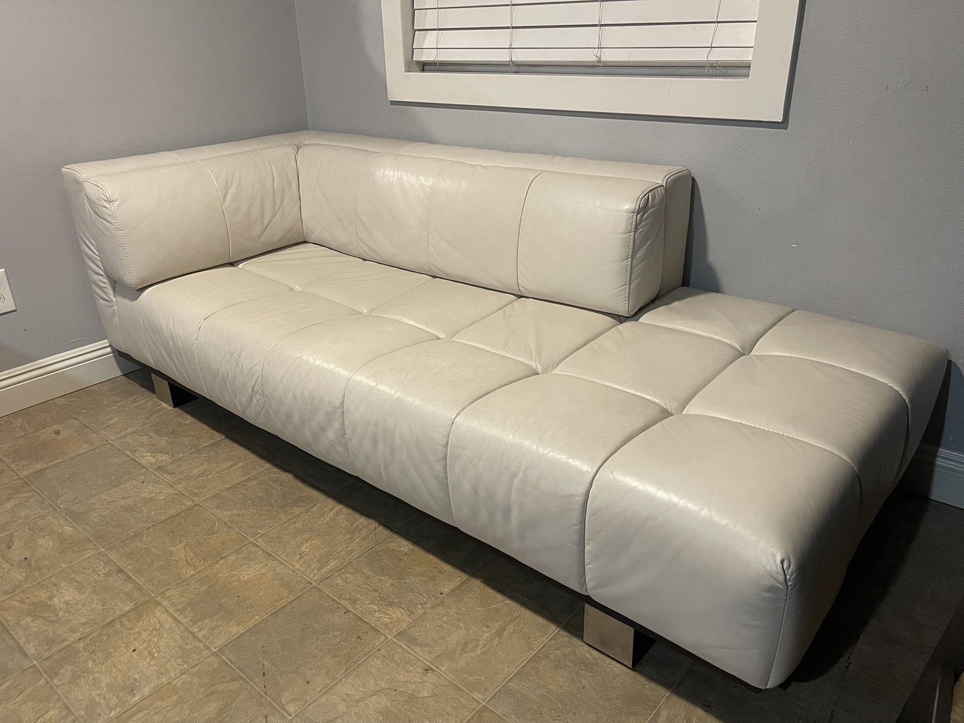 2 White Leather Couch