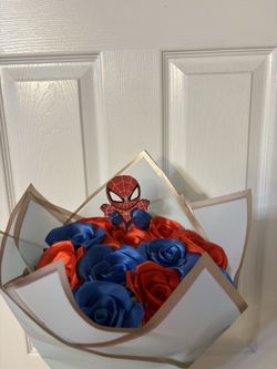 Spider-man eternal roses