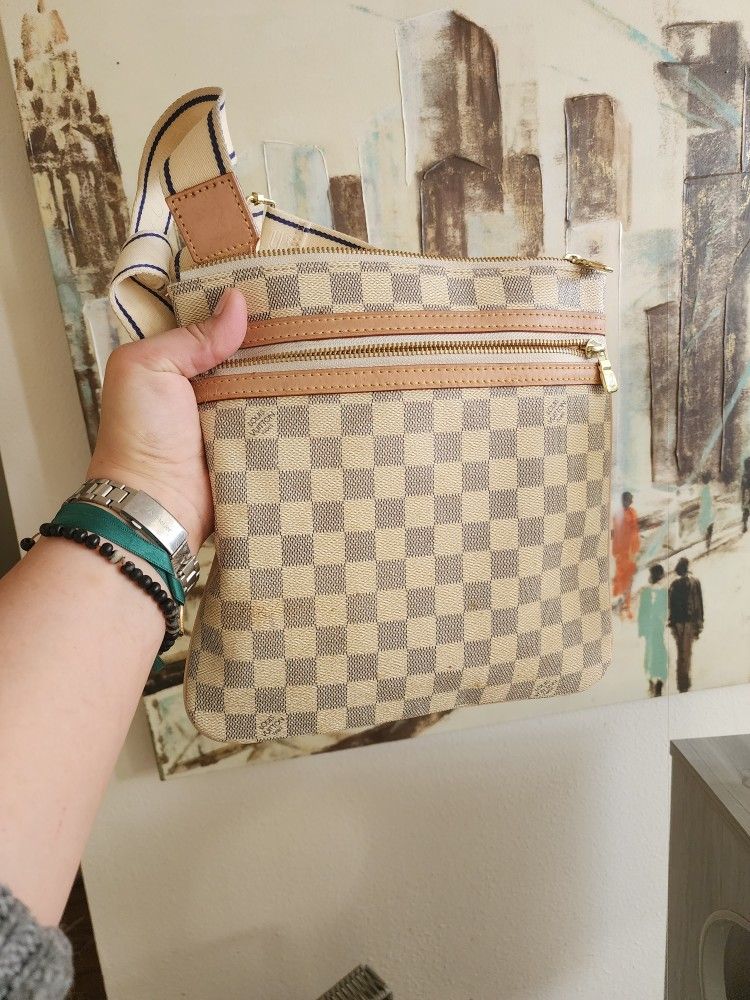 Authentic LOUIS VUITTON Damier Bosphore Pochette