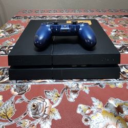 Sony PlayStation 4 500 GB Works Perfect With Controller 