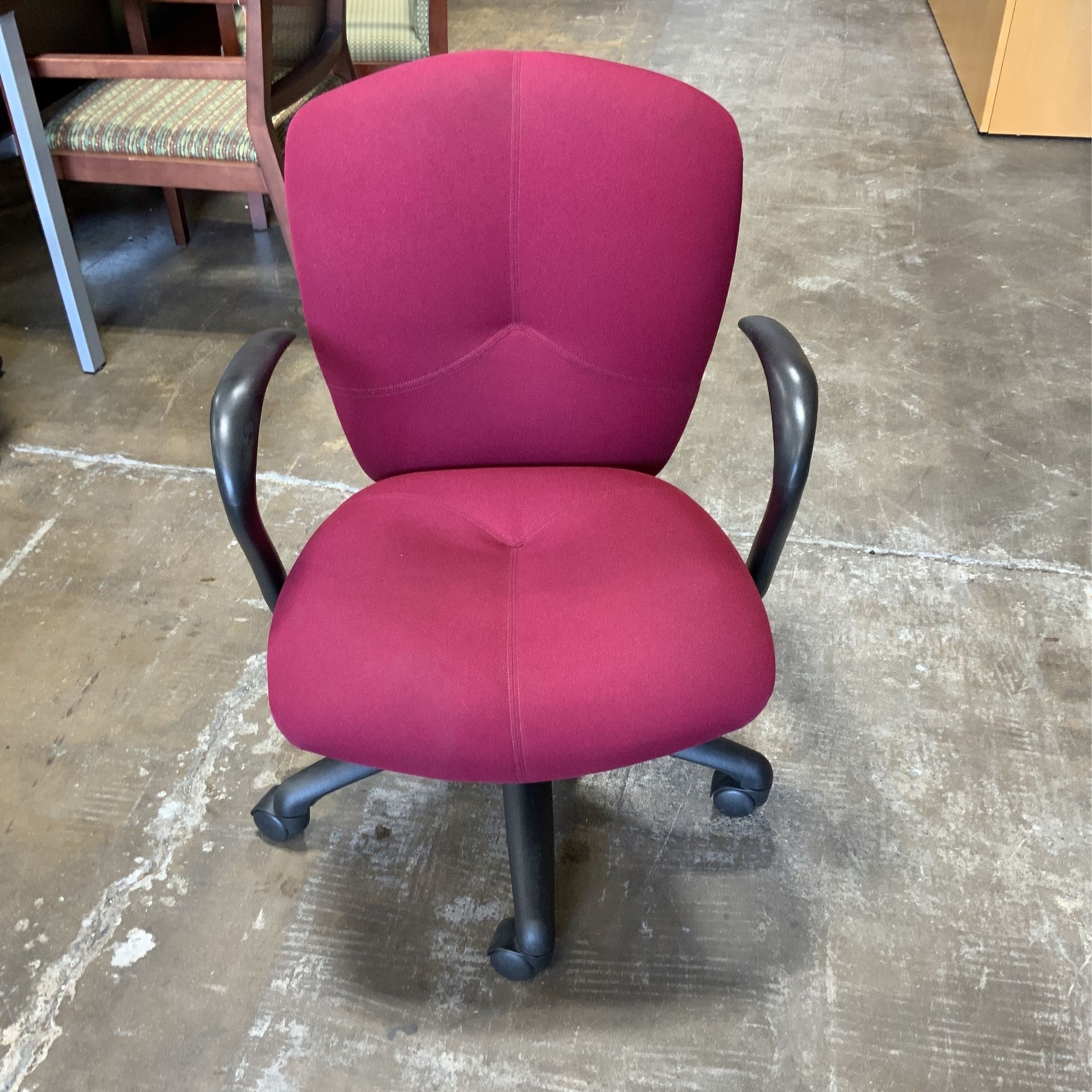 Padded Conference Chairs In Burgundy Fabric
