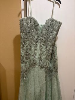 Mac duggal green dress size 18