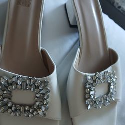 Elegant White Heel Sandals
