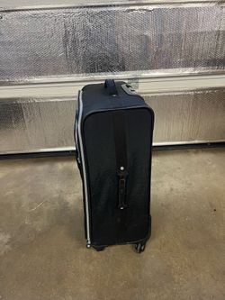 Kipling luggage