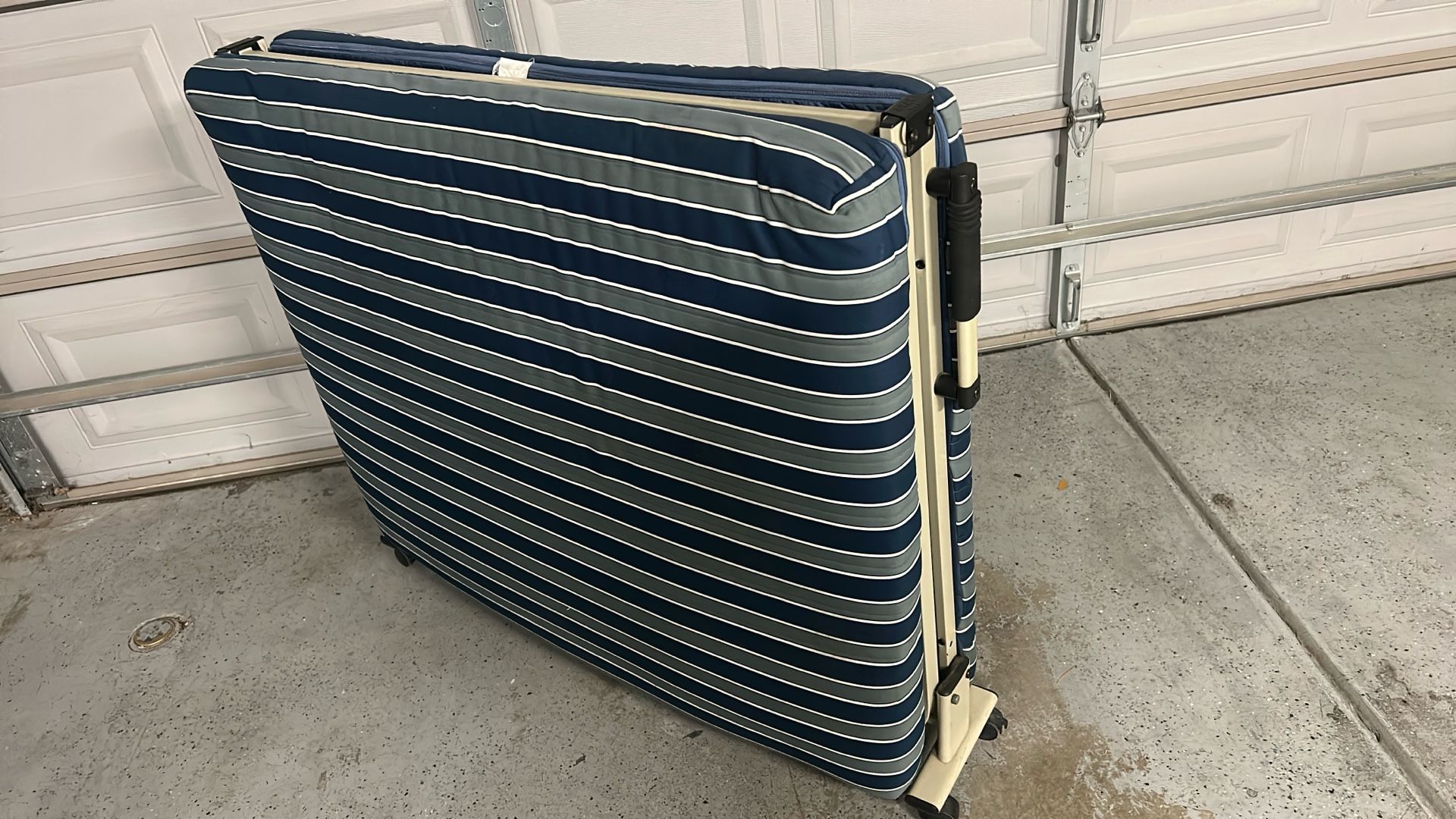 Sleeping Bag And Folding Bed
