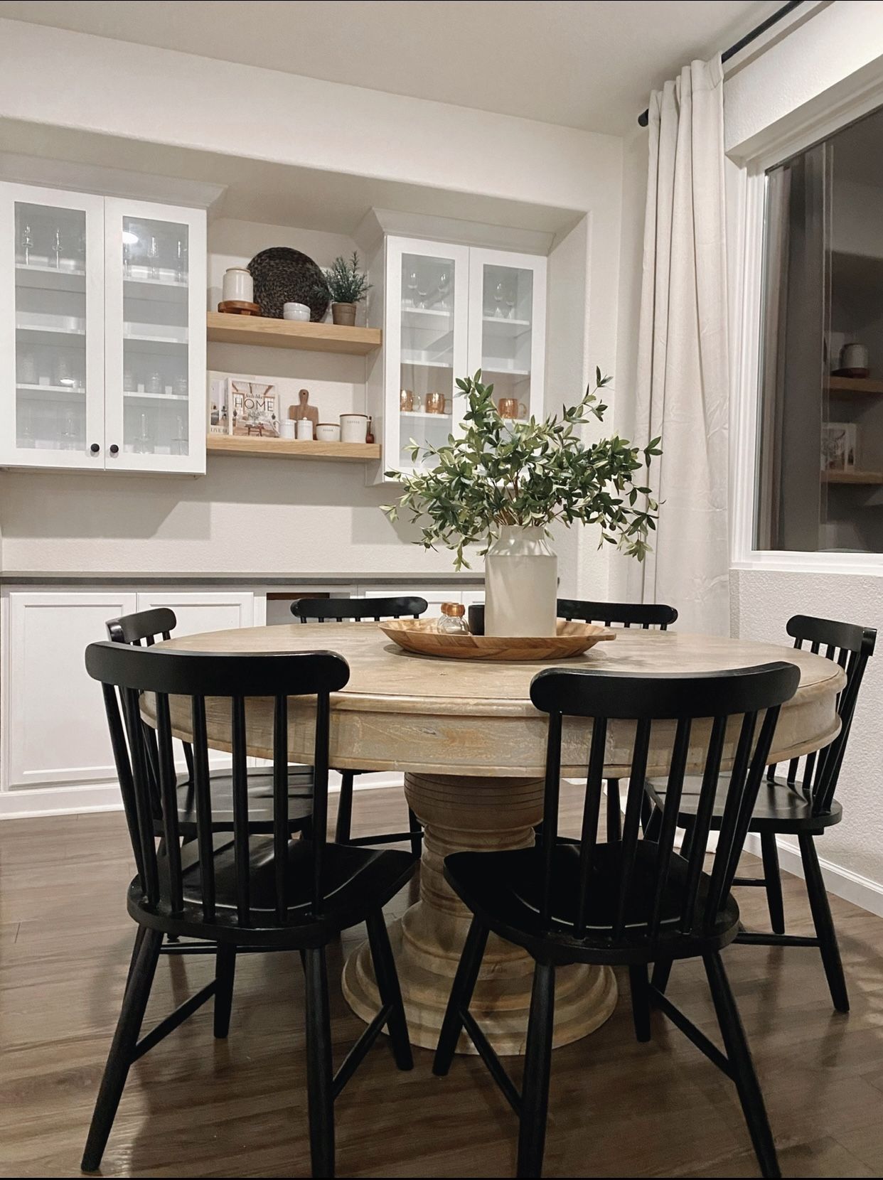 RH Dining Table