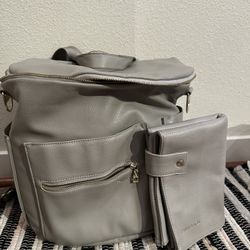 Fawn Design Diaper Bag & Mat 