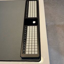 Tribute Theoryboard midi Controller