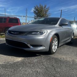 2016 Chrysler 200